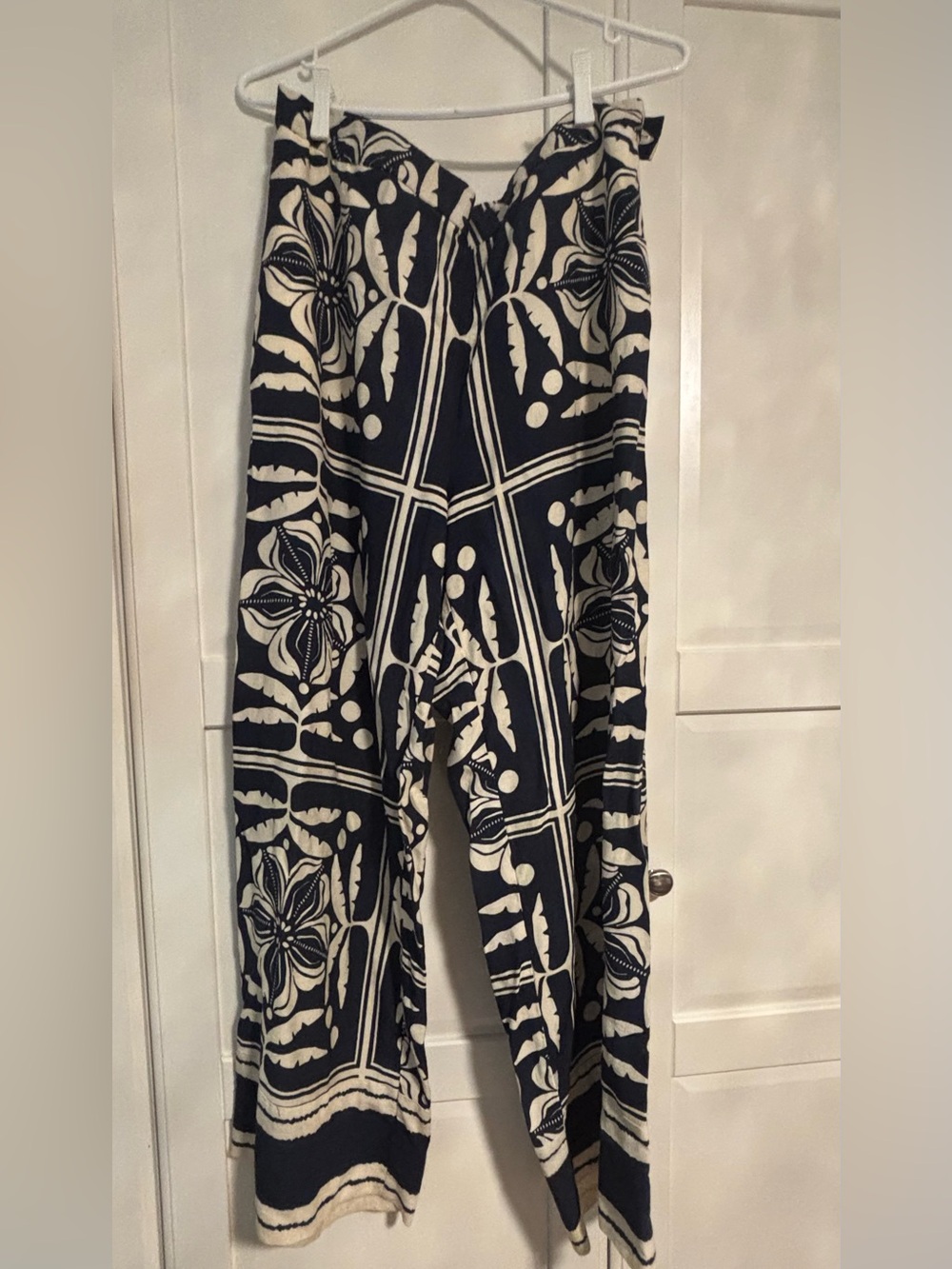Navy and cream H & M palazzo pants, size 14